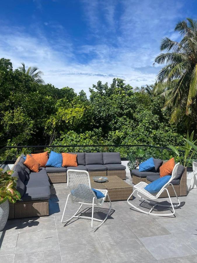 Unwind Dhigurah Pensiune *